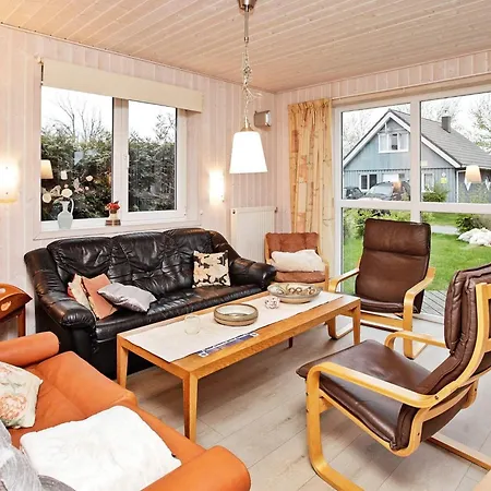 Three-bedroom In 4 Holiday home Gelting